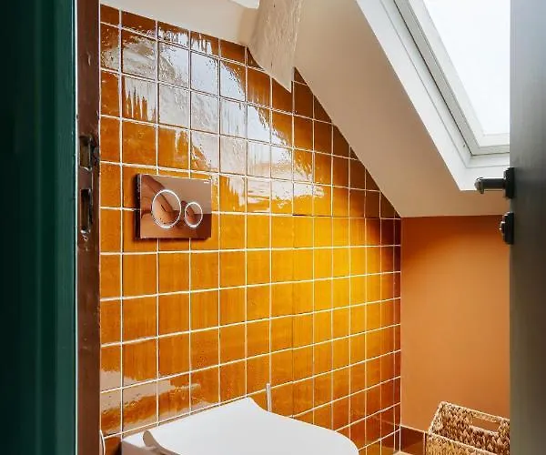 Edgar Tour Eiffel - Carrieres Vila