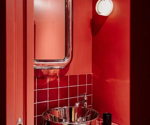 Edgar Tour Eiffel - Carrieres